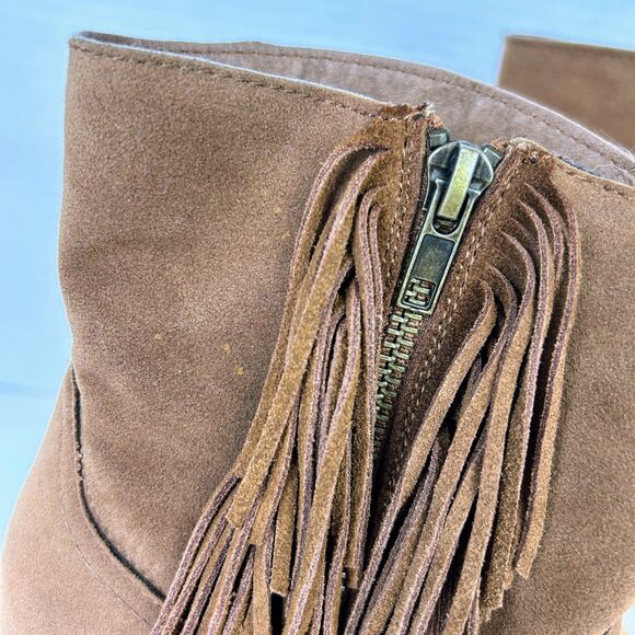 Rampage Frankey Tan Suede Fringe Western Ankle Boots Heeled Cowgirl Boho Shoes 8 - Picture 11 of 12